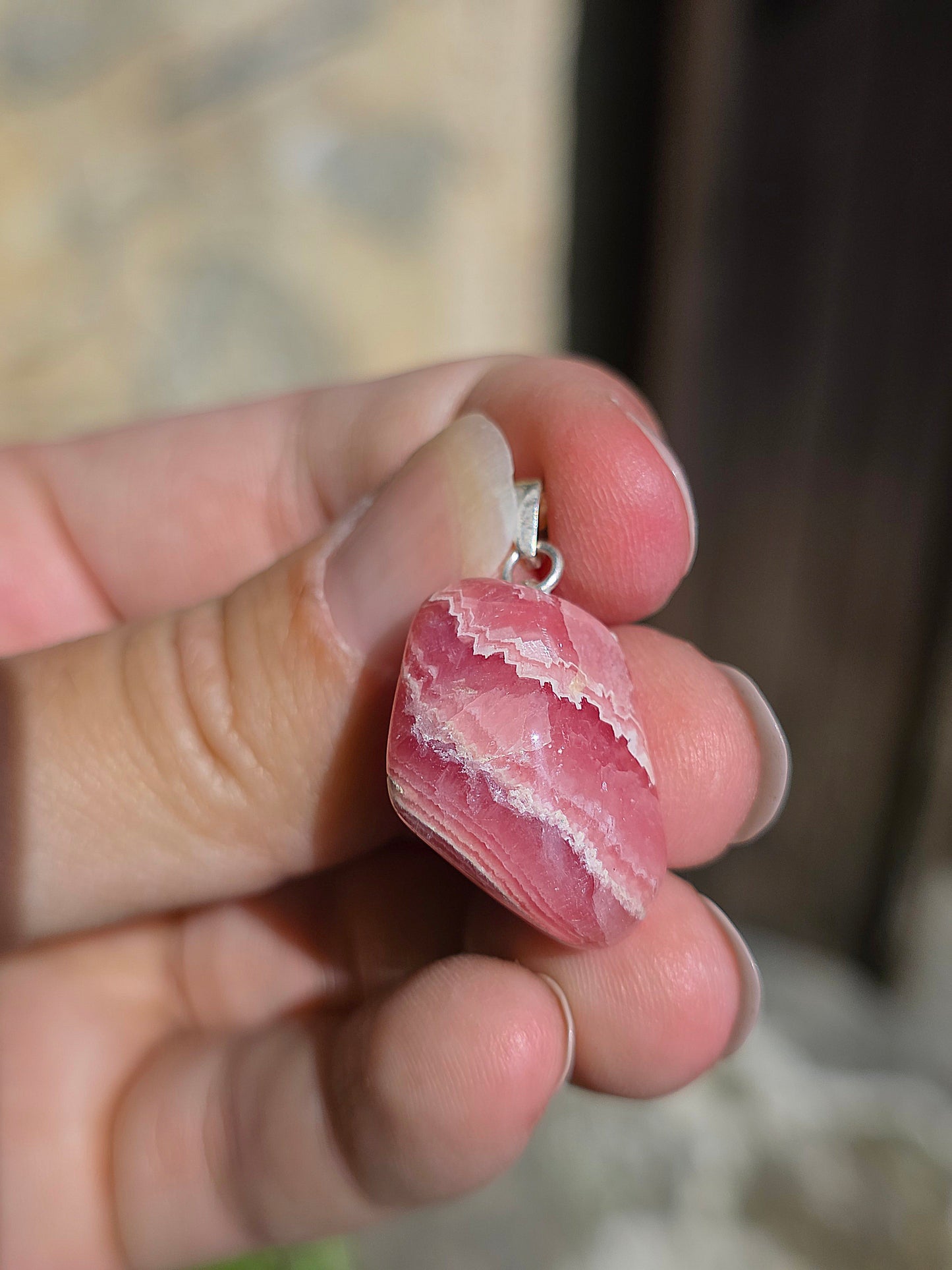 pendentif pierre roulée en Rhodochrosite
