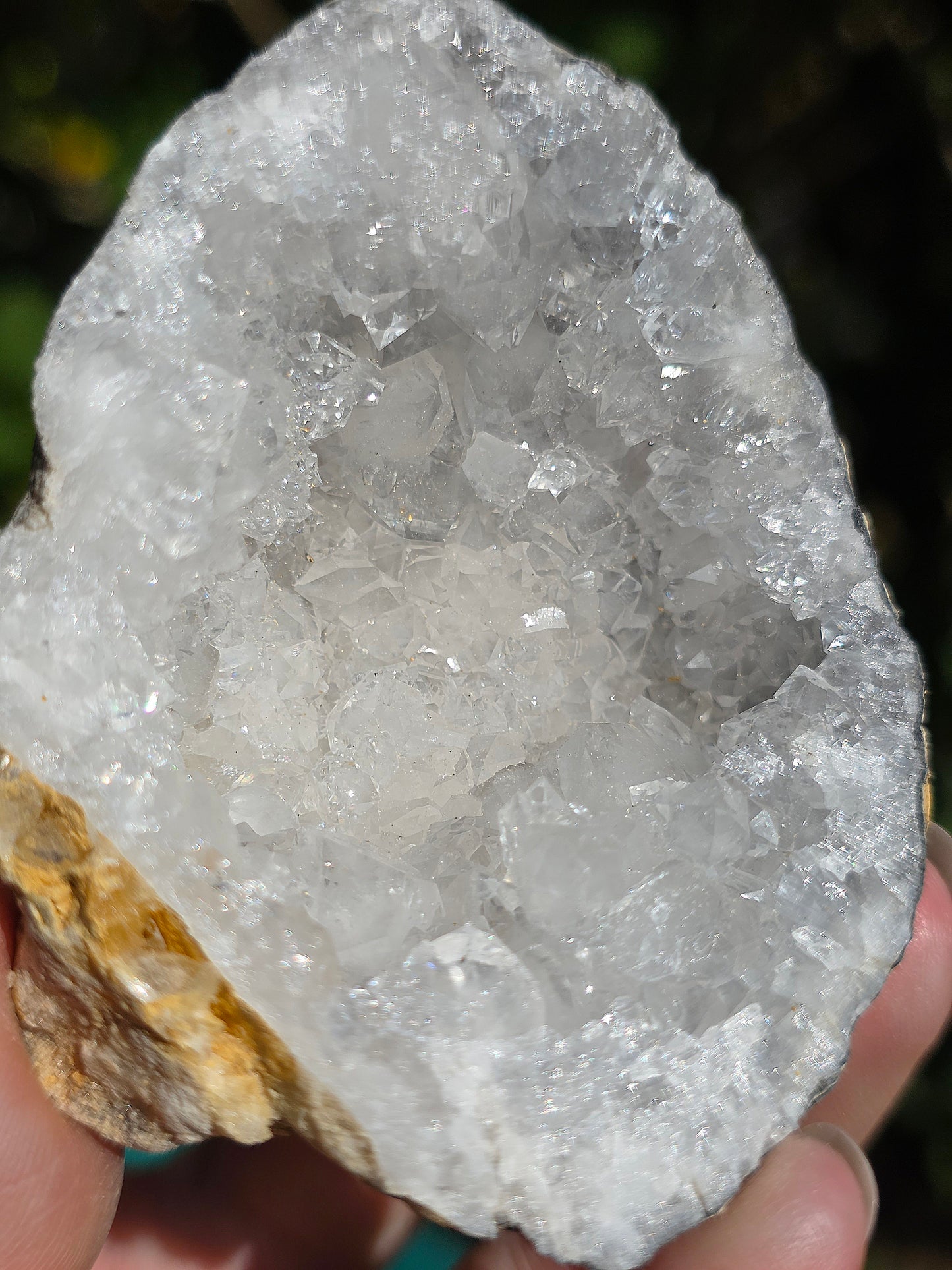 Géode de Quartz entière du Maroc