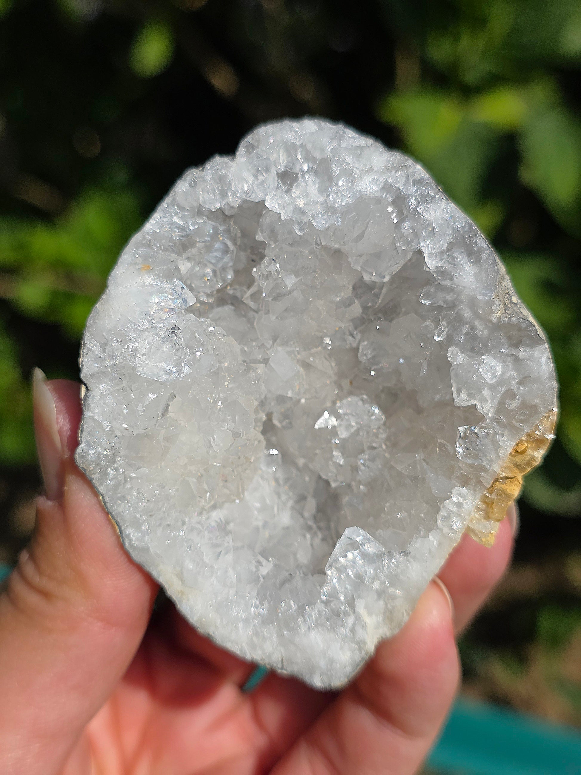 Géode de Quartz entière du Maroc