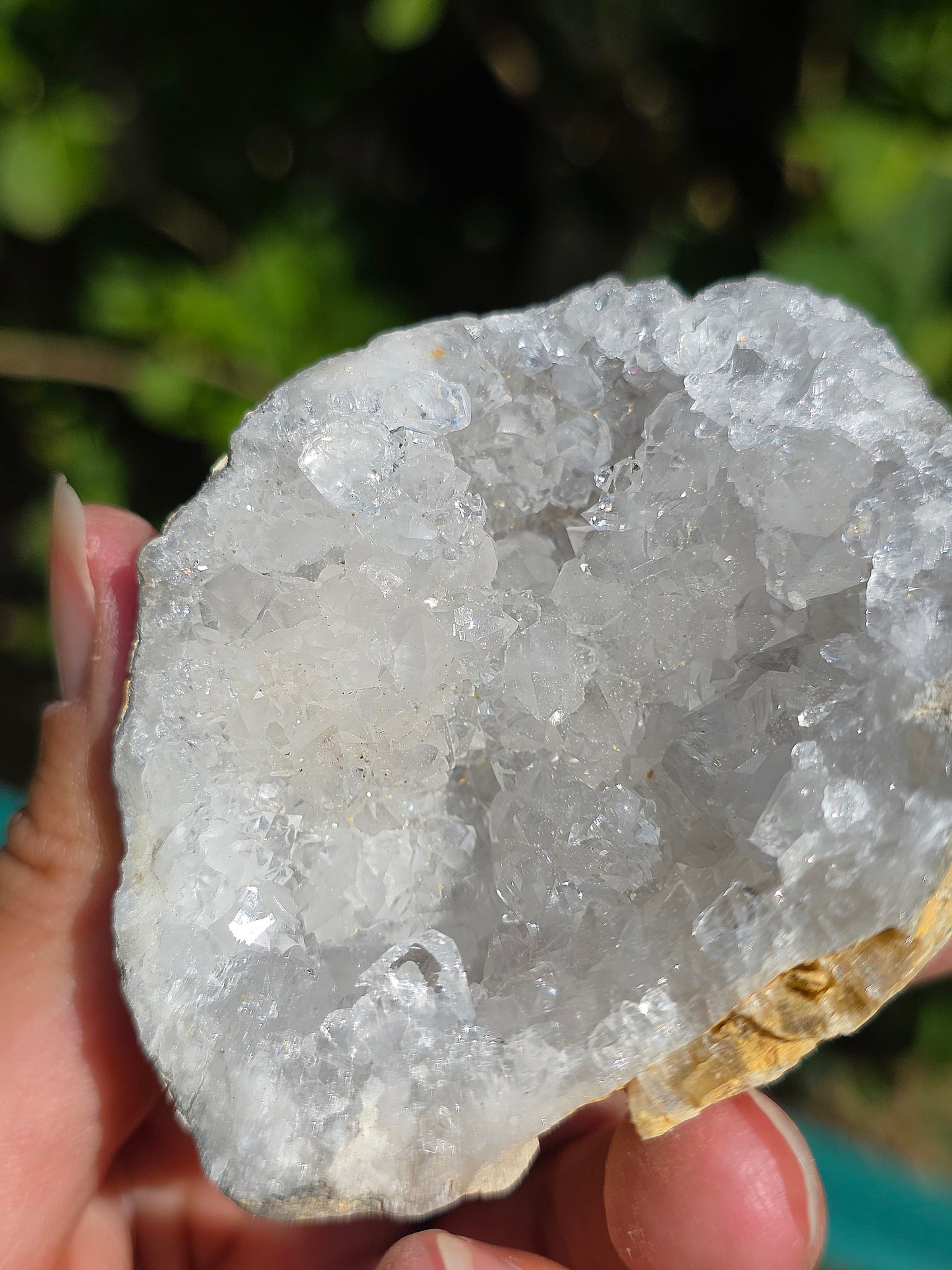 Géode de Quartz entière du Maroc