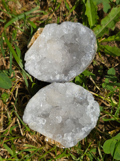 Géode de Quartz entière du Maroc