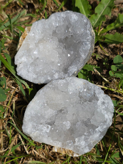 Géode de Quartz entière du Maroc