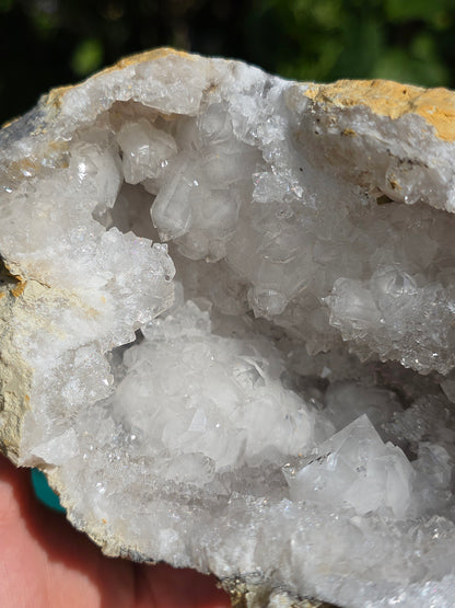 Géode entière de Quartz du Maroc