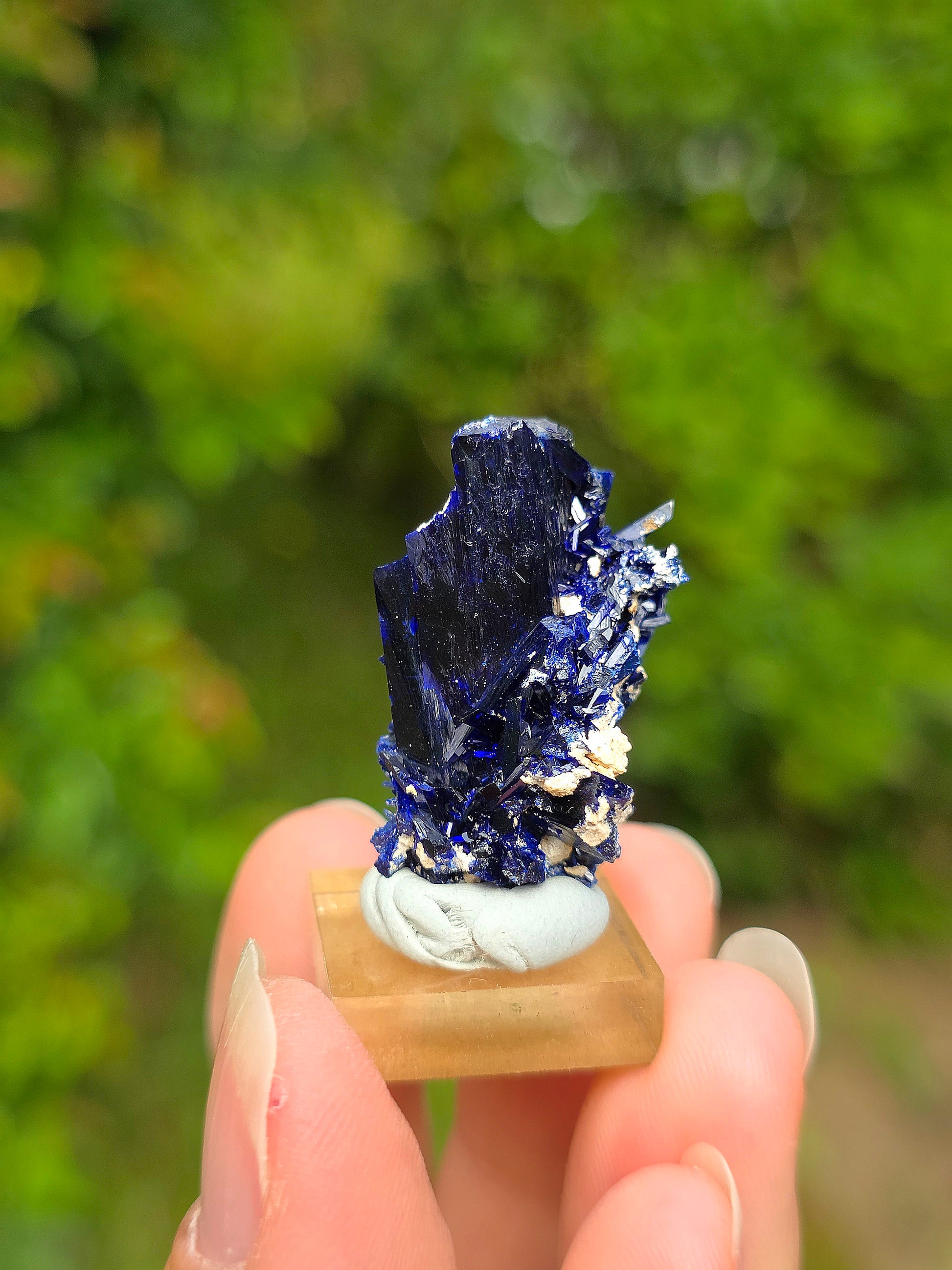 Cristal d'Azurite brute du Maroc