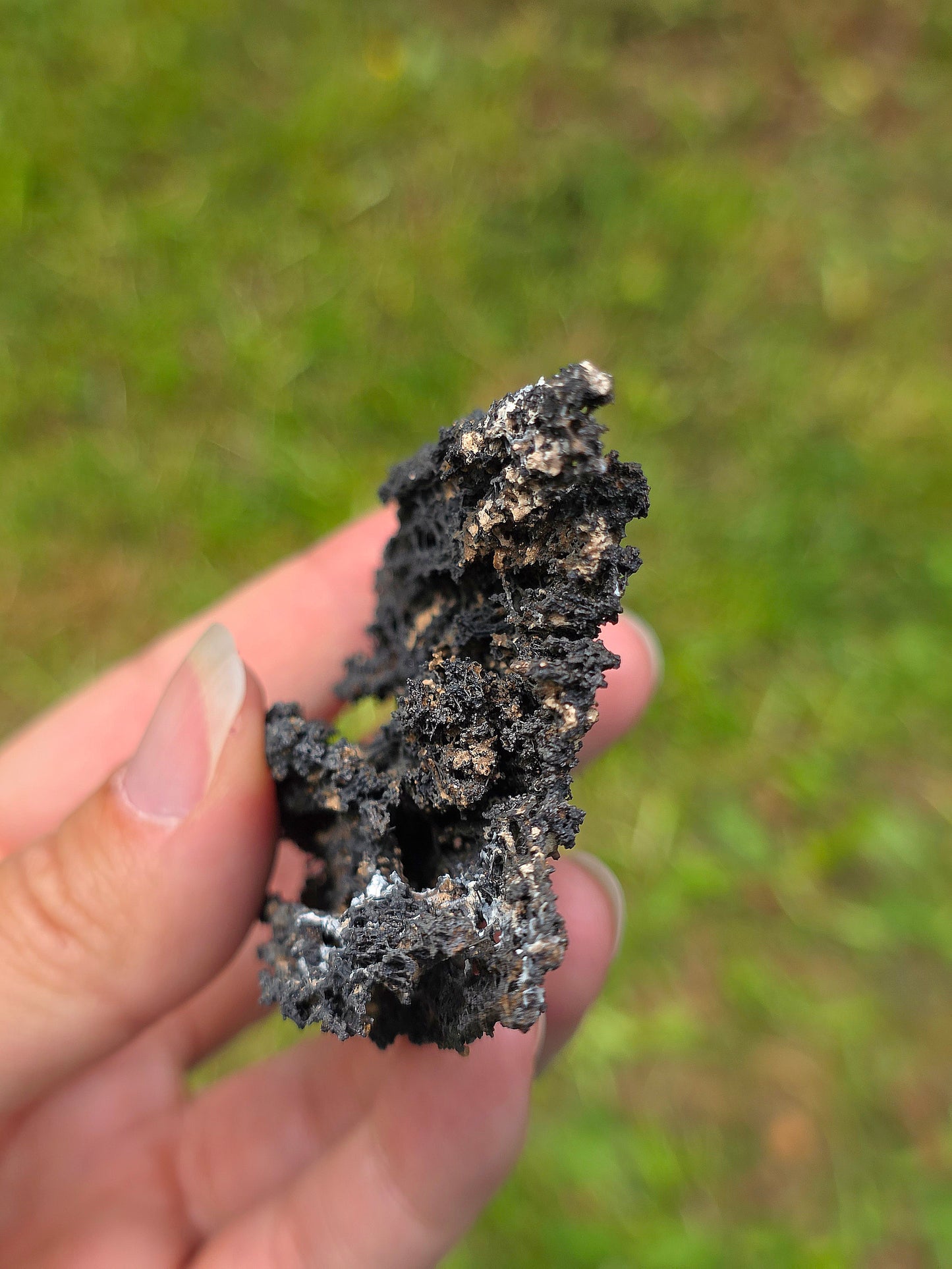 Goethite dentelle avec vanadinite Maroc