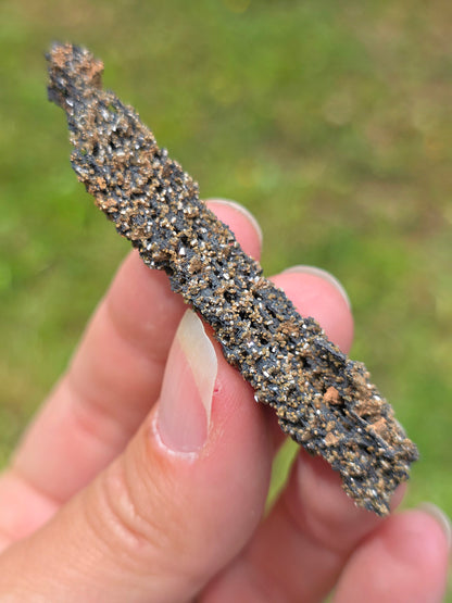 Goethite dentelle avec Vanadinite du Maroc