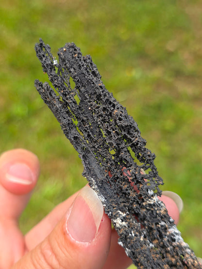 Goethite dentelle avec Vanadinite Maroc