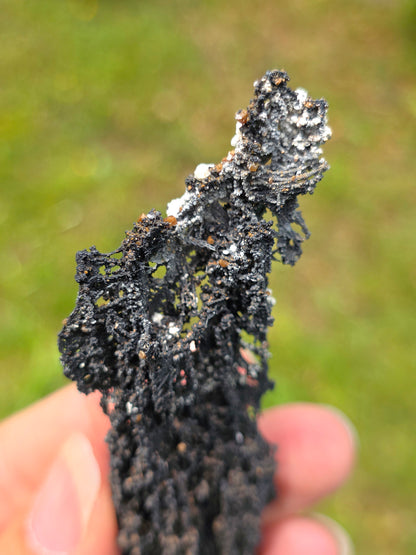 Goethite dentelle avec Vanadinite du Maroc