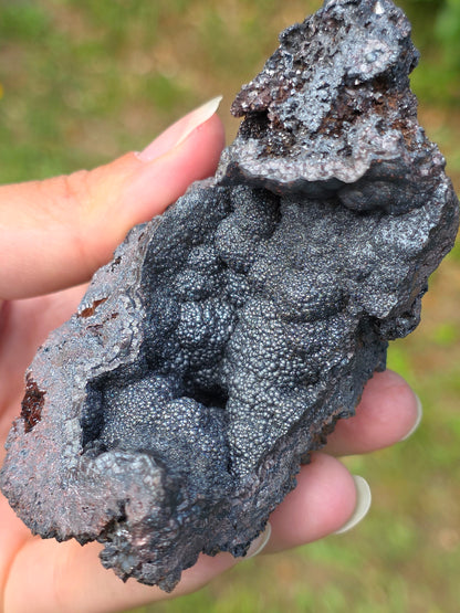 Goethite velours marron et botryoïdale du Tarn