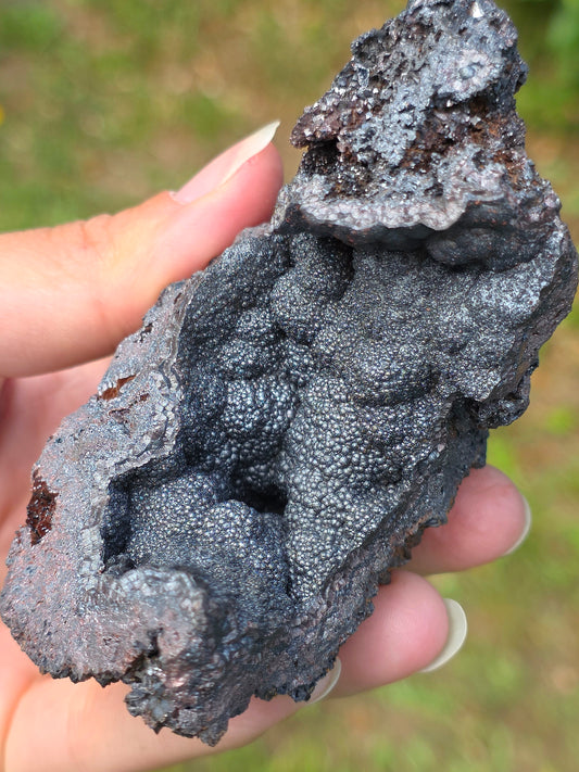 Goethite velours marron et botryoïdale du Tarn