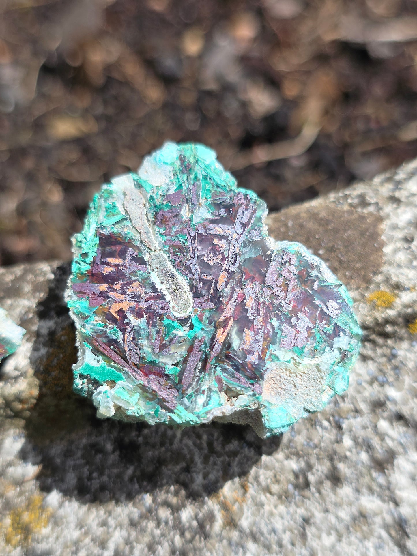 Calcédoine, Chrysocolle et Cuprite d'Indonésie