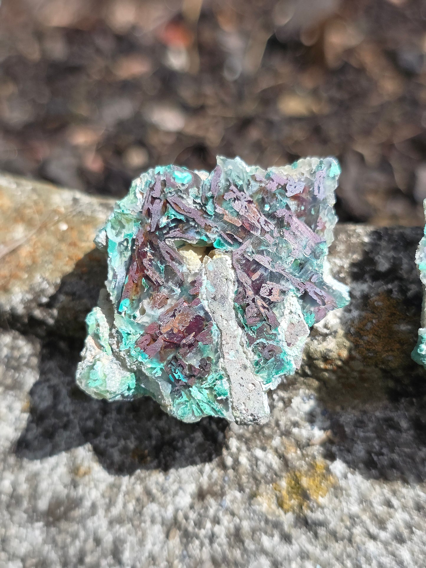 Calcédoine, Chrysocolle et Cuprite d'Indonésie