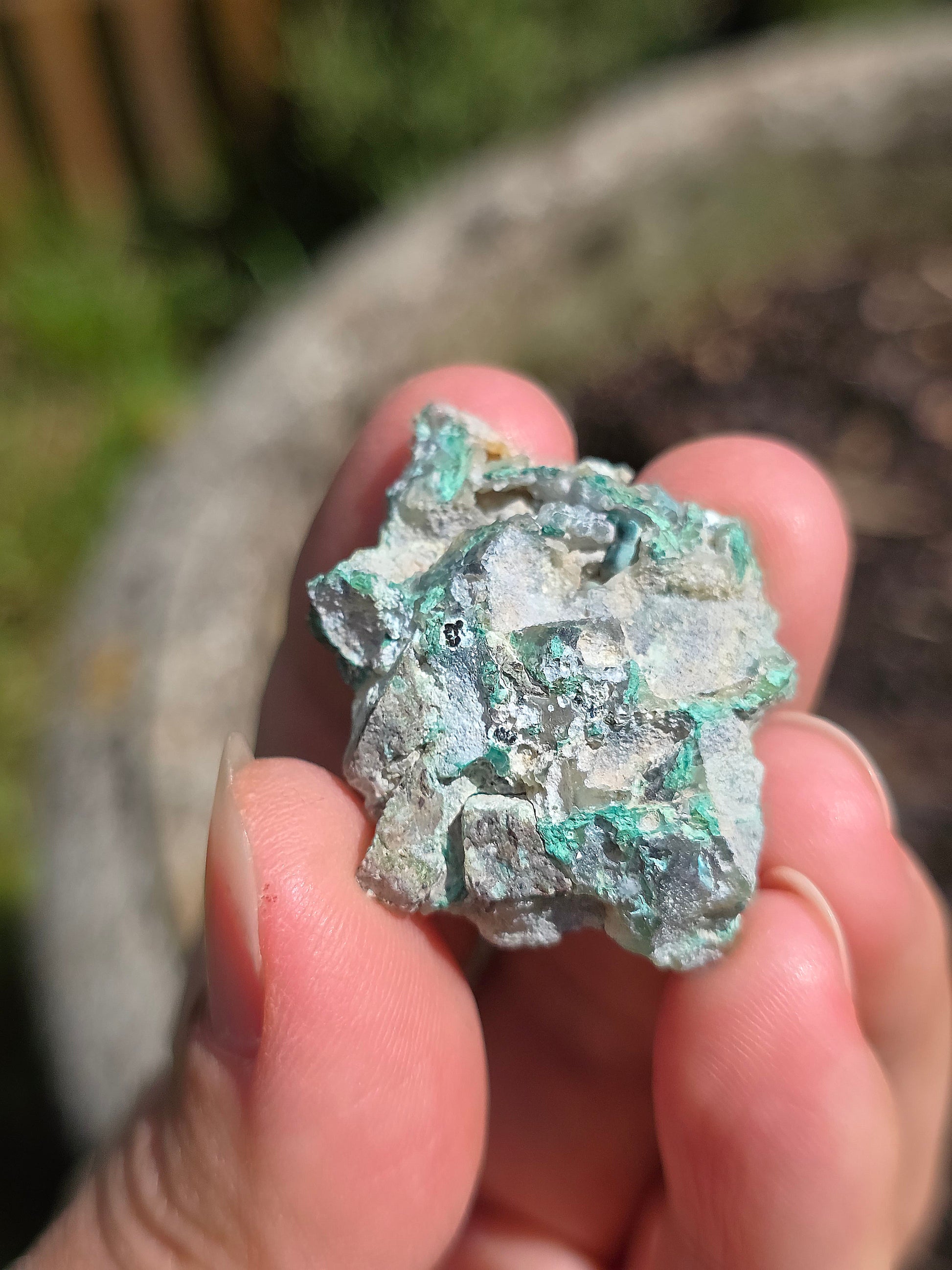 Calcédoine, Chrysocolle et Cuprite d'Indonésie