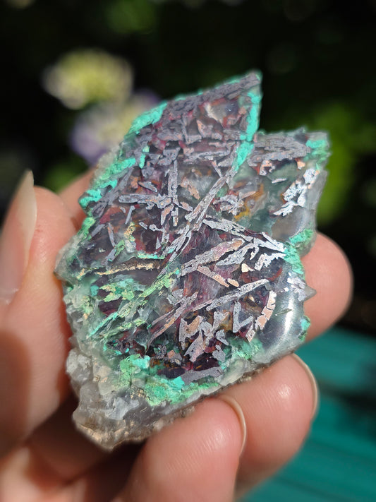 Calcédoine, Chrysocolle et Cuprite d'Indonésie