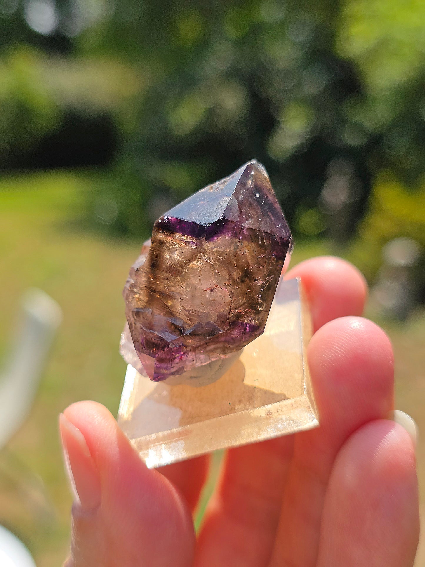Quartz Shangaan brut sur socle
