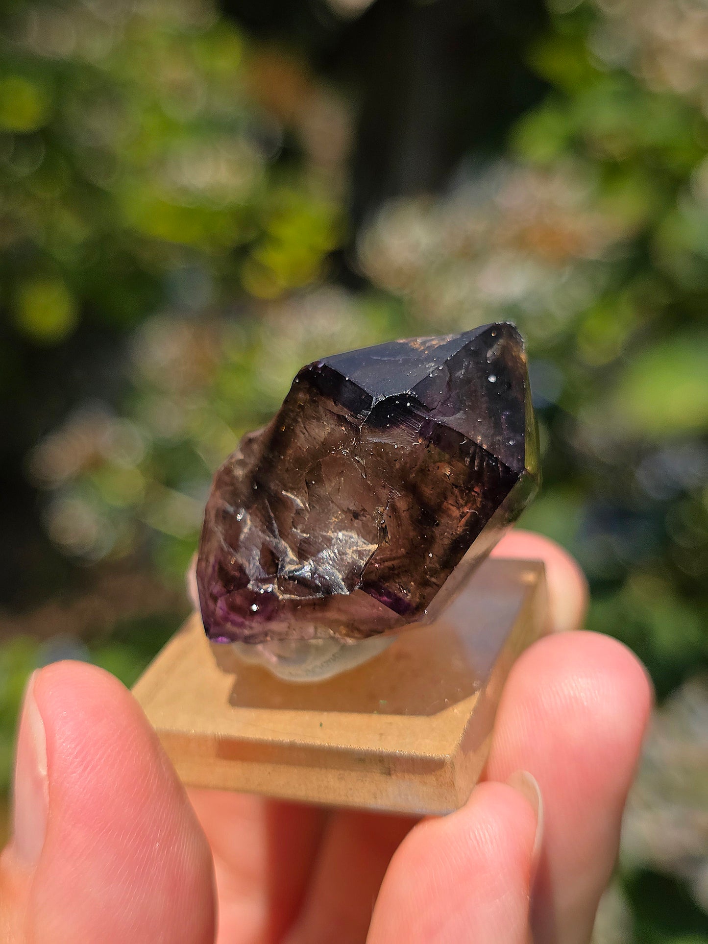 Quartz Shangaan brut sur socle