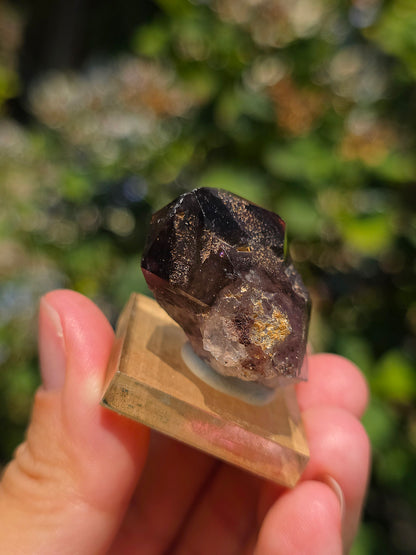Quartz Shangaan brut sur socle