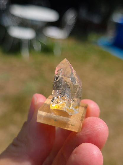 Quartz Goboboseb brut sur socle