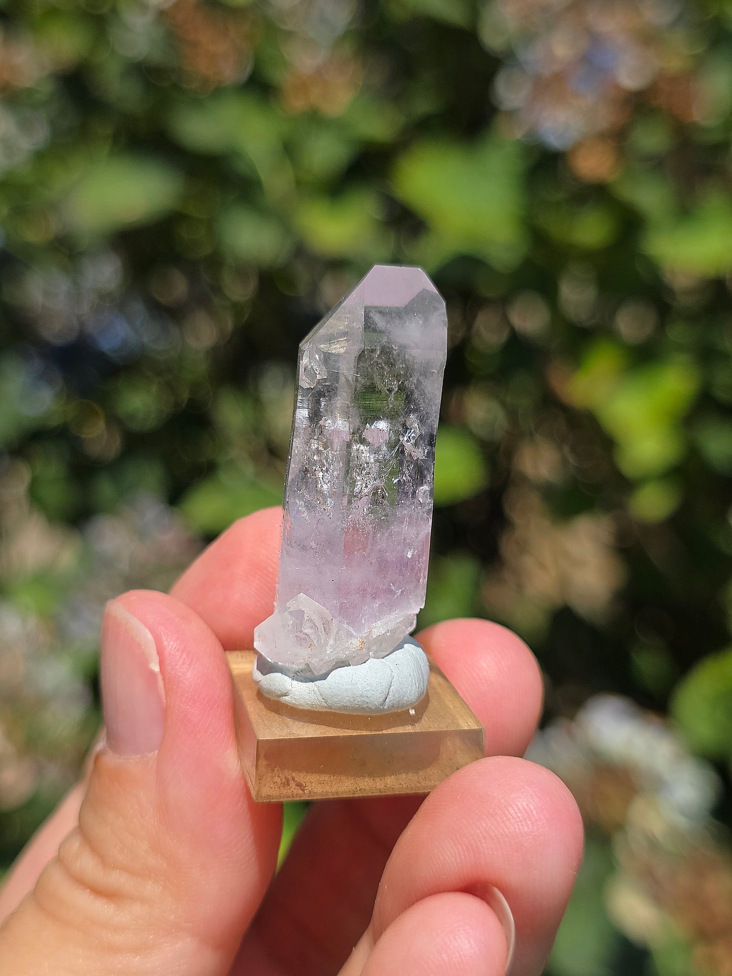 Quartz Goboboseb brut sur socle