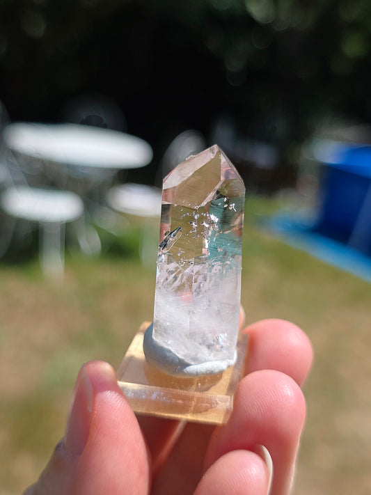 Quartz Goboboseb brut avec fantôme de Quartz fumé