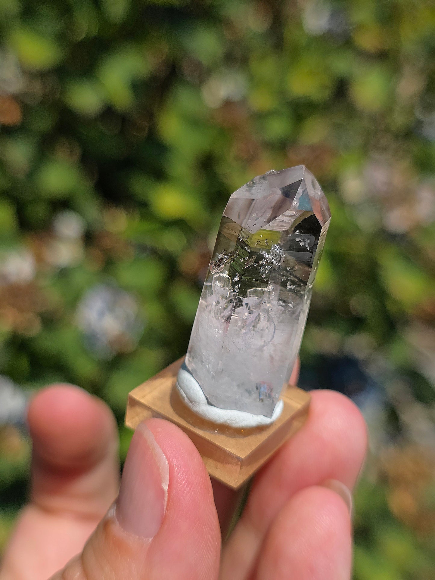 Quartz Goboboseb brut avec fantôme de Quartz fumé