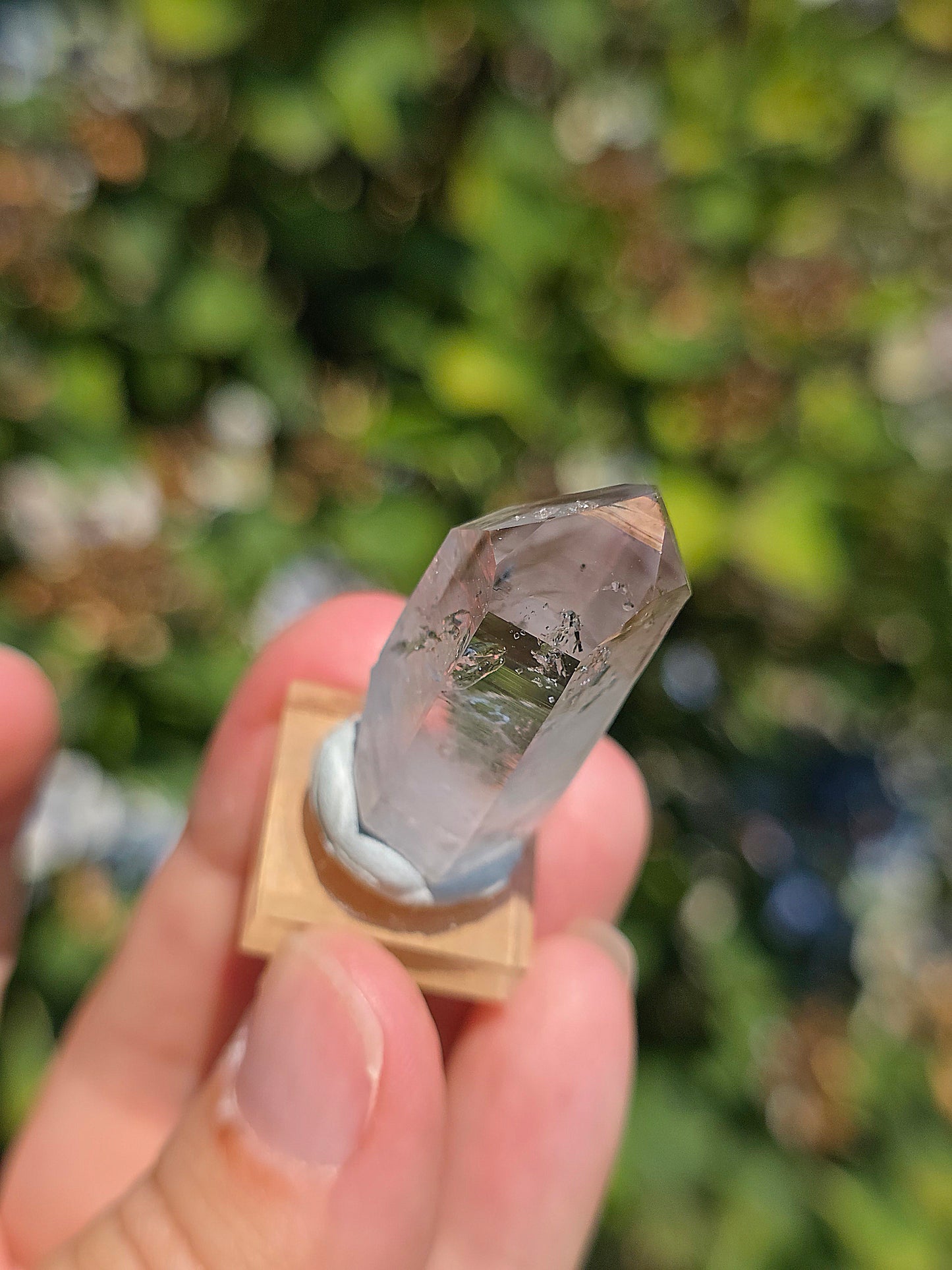 Quartz Goboboseb brut avec fantôme de Quartz fumé