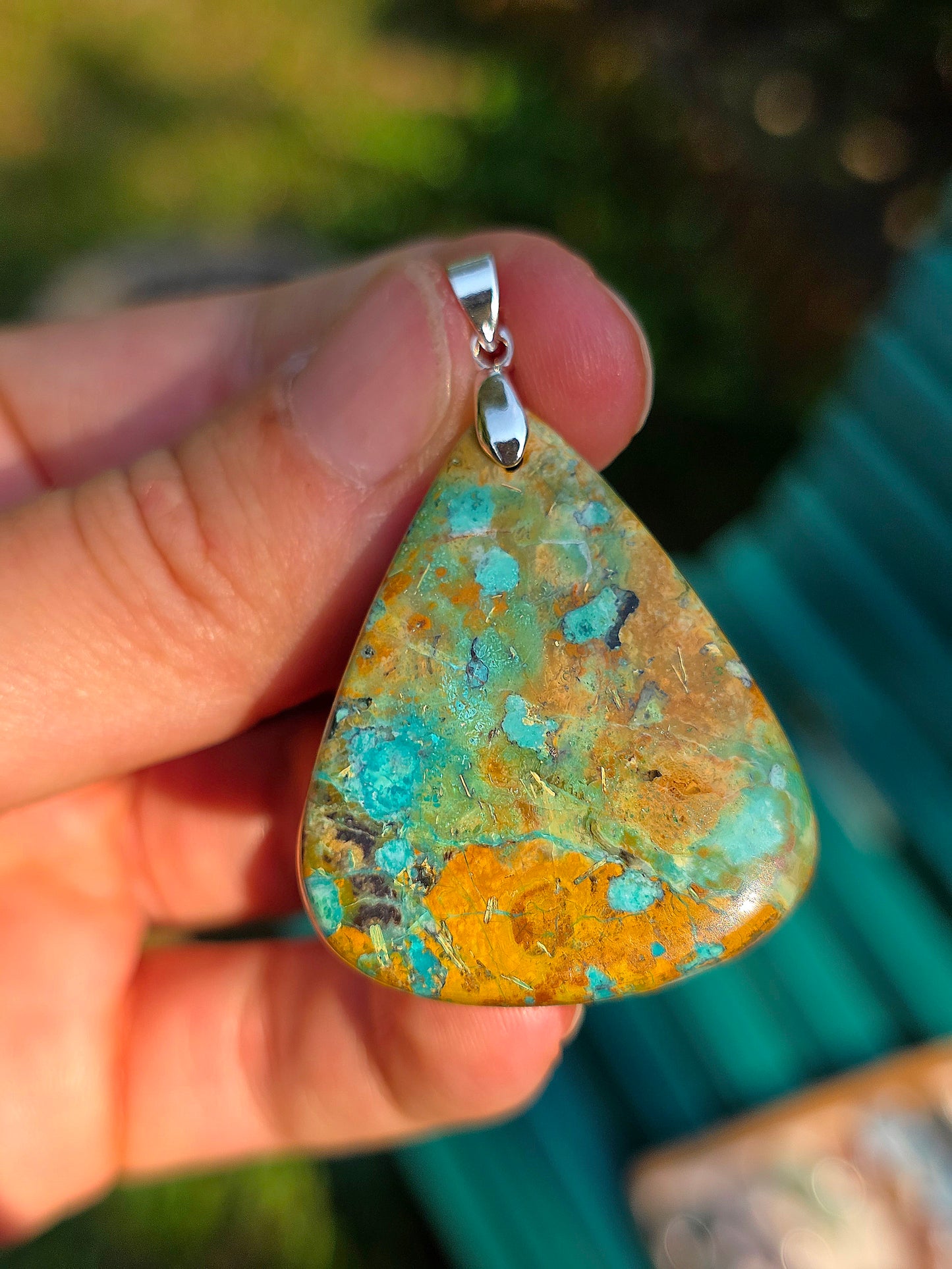 pendentif en Chrysocolle atypique