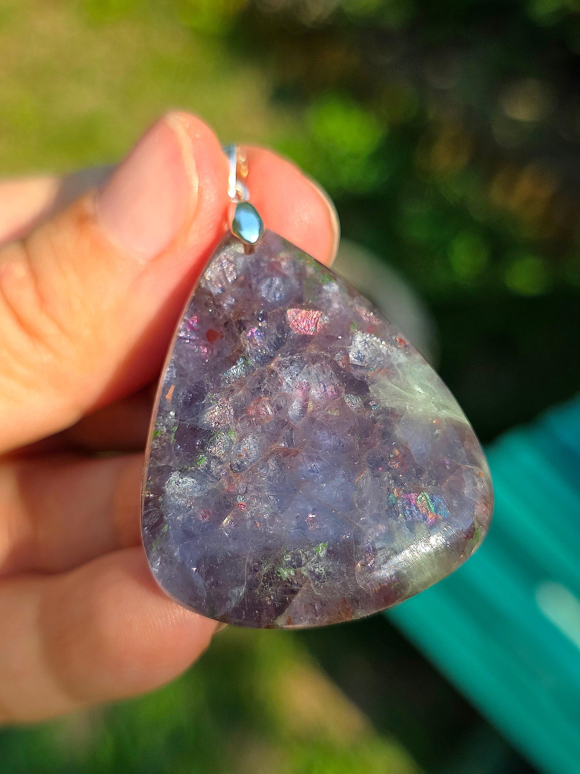 Magnifique pendentif en Iolite
