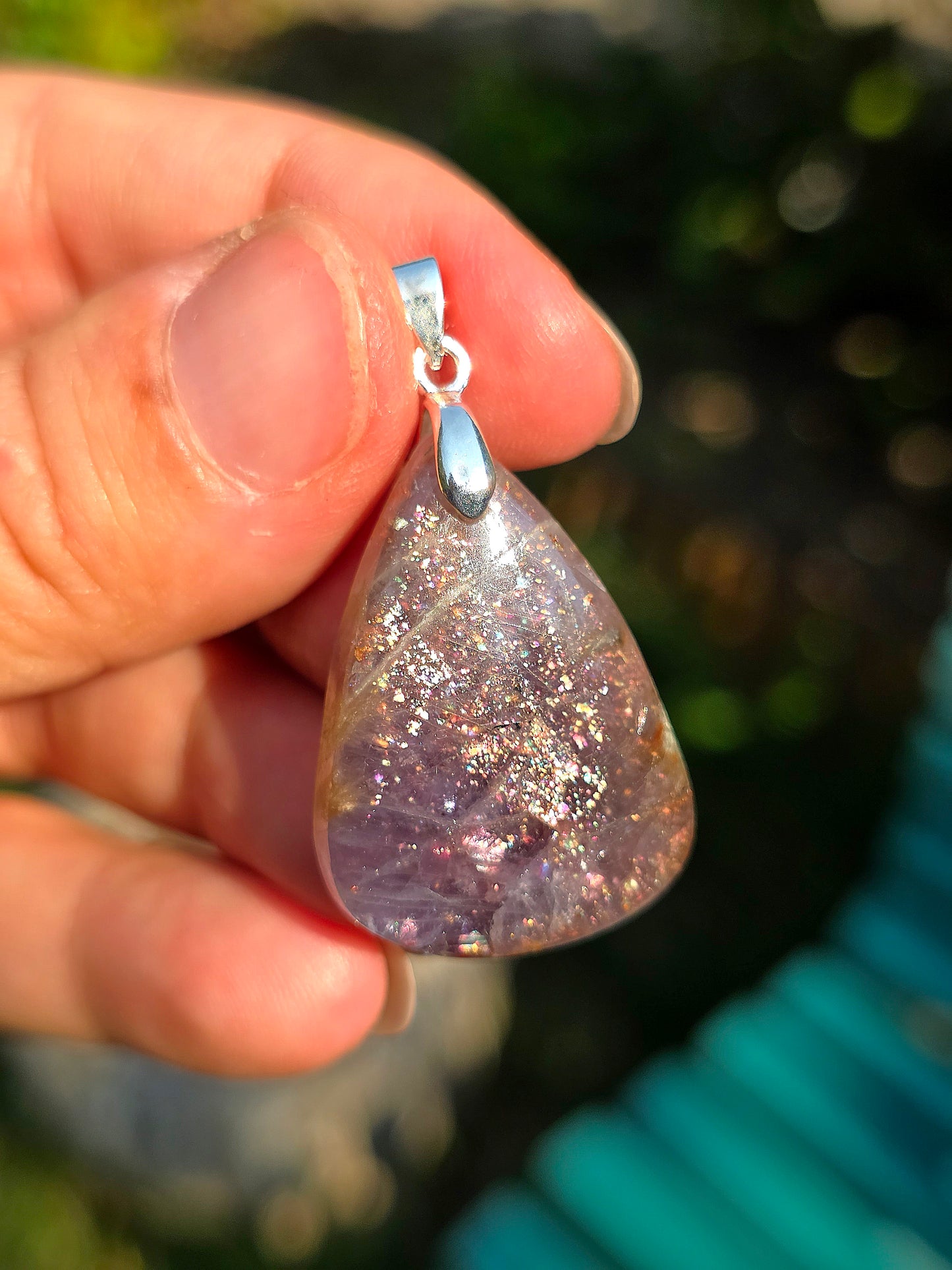 Magnifique pendentif en Iolite
