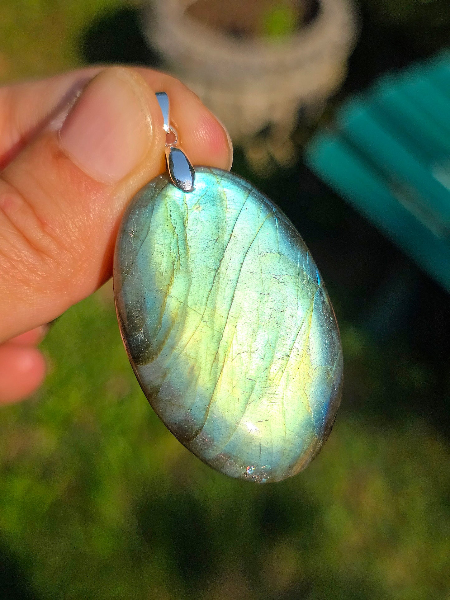 Pendentif en Labradorite verte