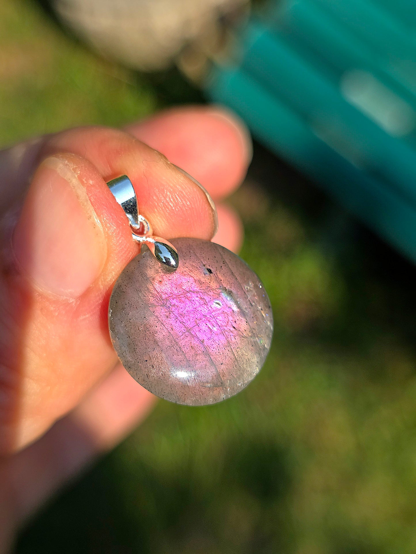 Petit pendentif Labradorite violette