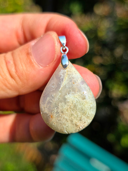 Pendentif Agate mousse blanche