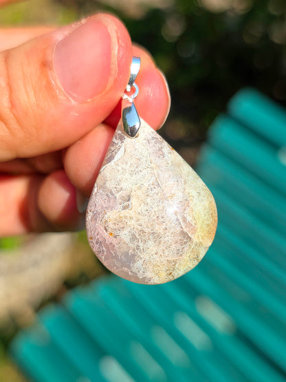 Pendentif Agate mousse blanche atypique