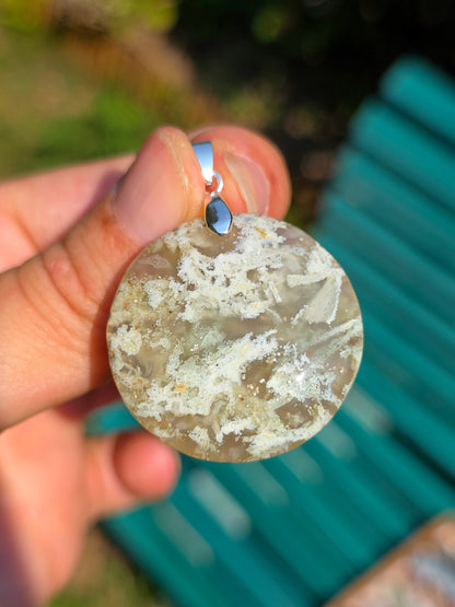 Pendentif Agate mousse blanche