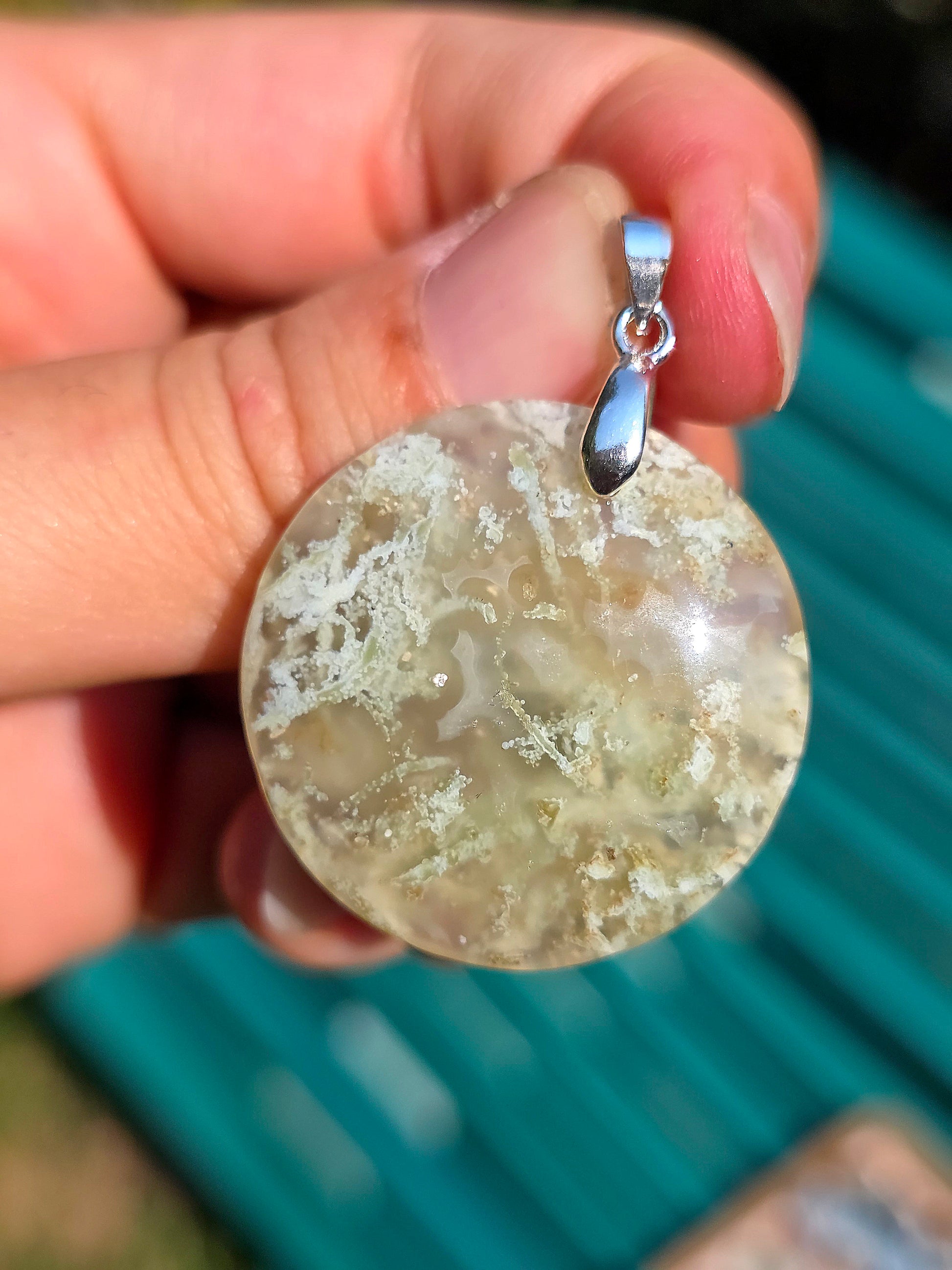 Pendentif Agate mousse blanche