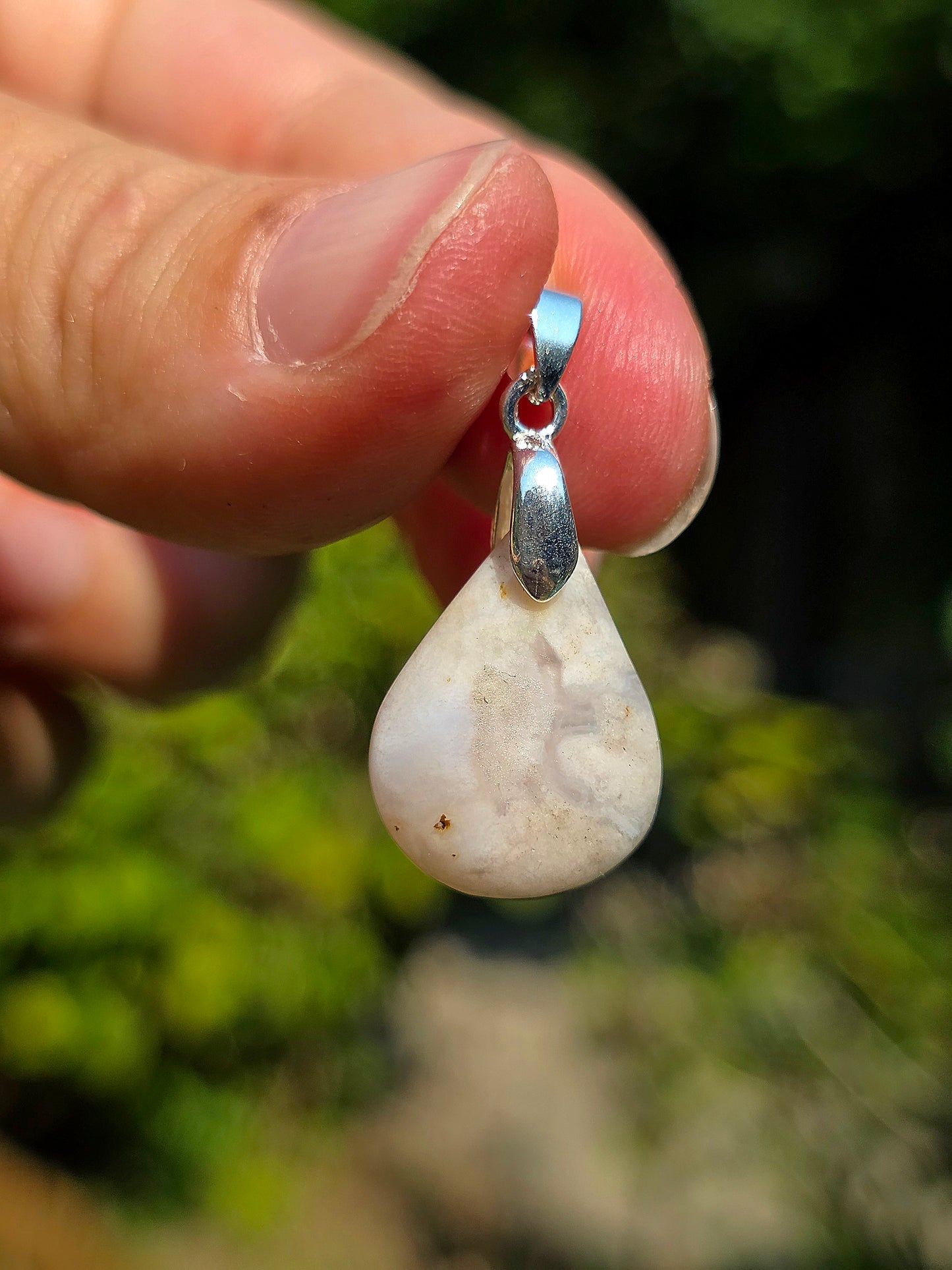 Pendentif en Agate fleurs de cerisier