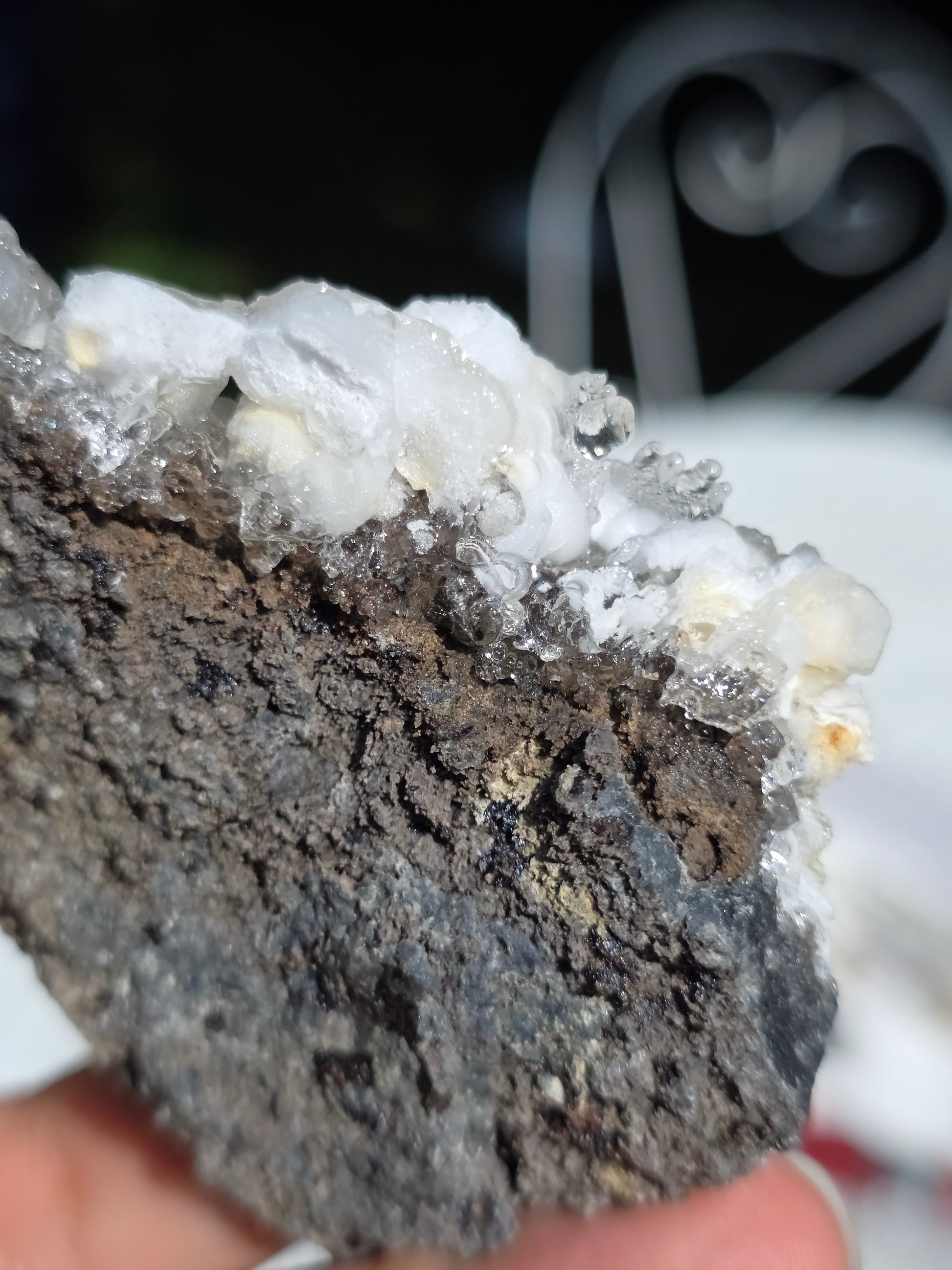 Opale Hyalite brute sur gangue