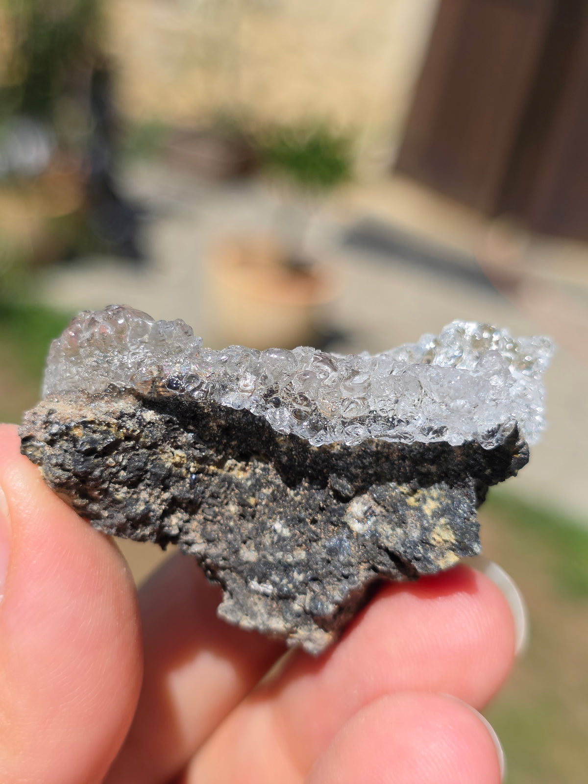 Opale Hyalite brute sur gangue