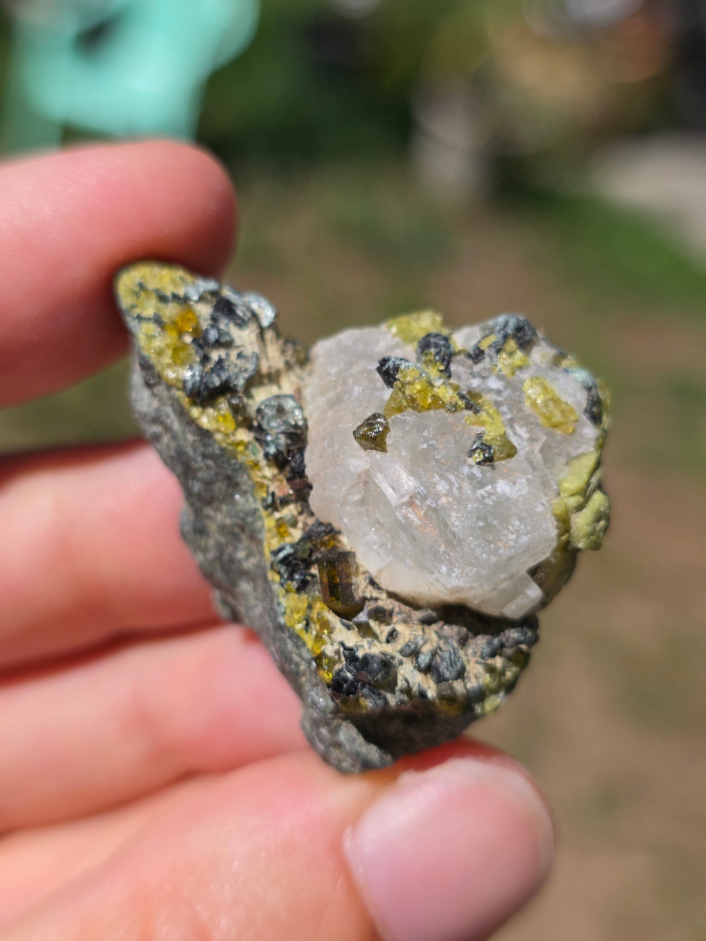 mélange de Grenat, Diopside et Epidote