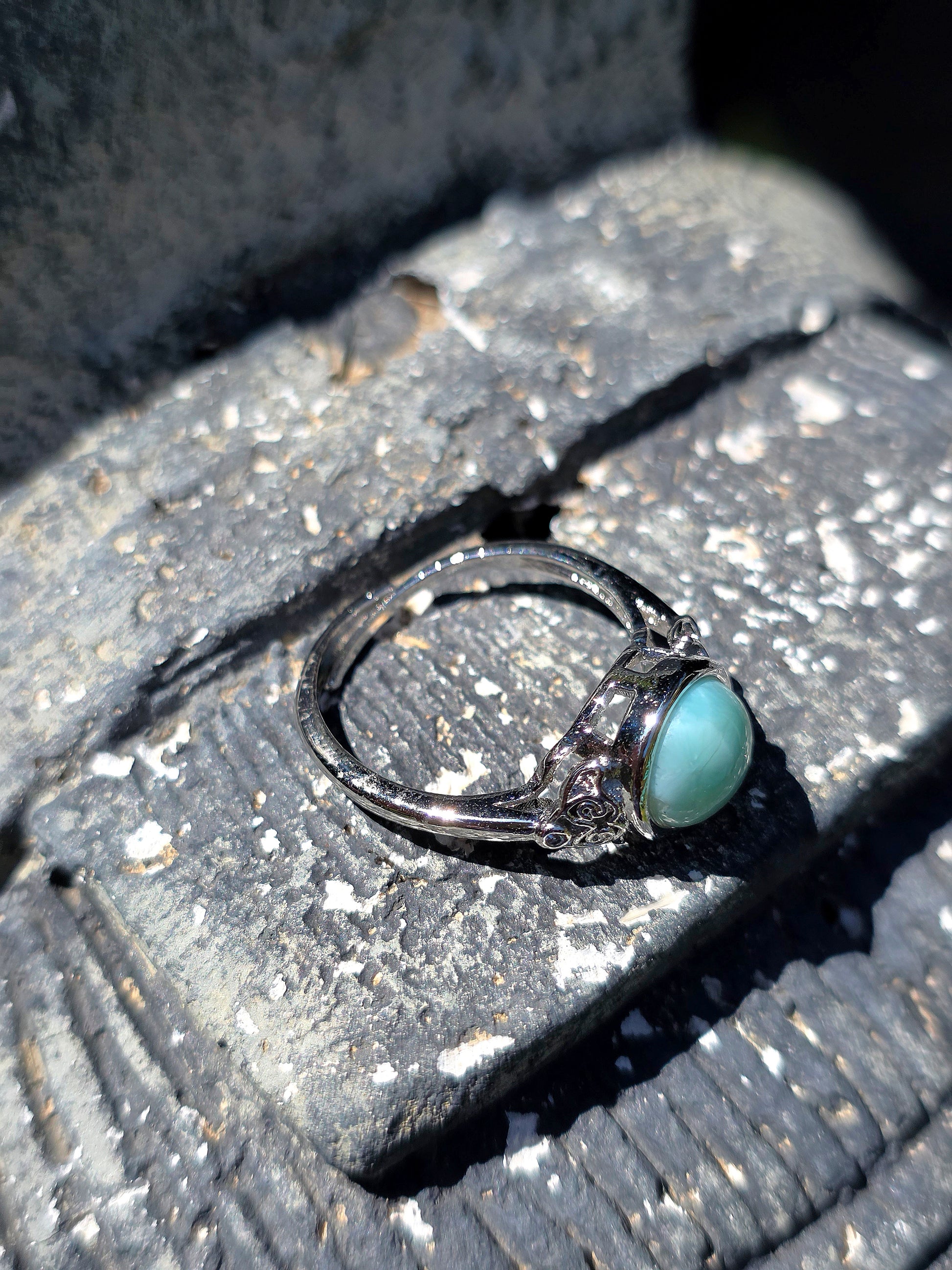 Jolie bague en Larimar plaqué argent 925