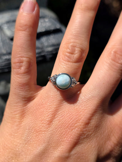 Jolie bague en Larimar naturel