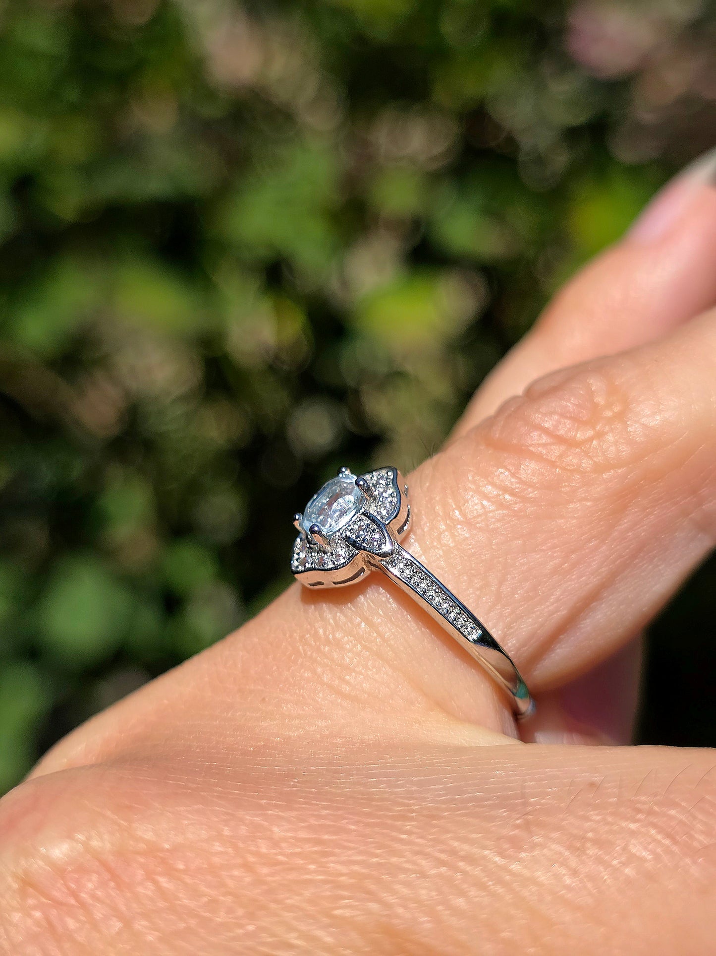 Bague en Topaze bleue réglable