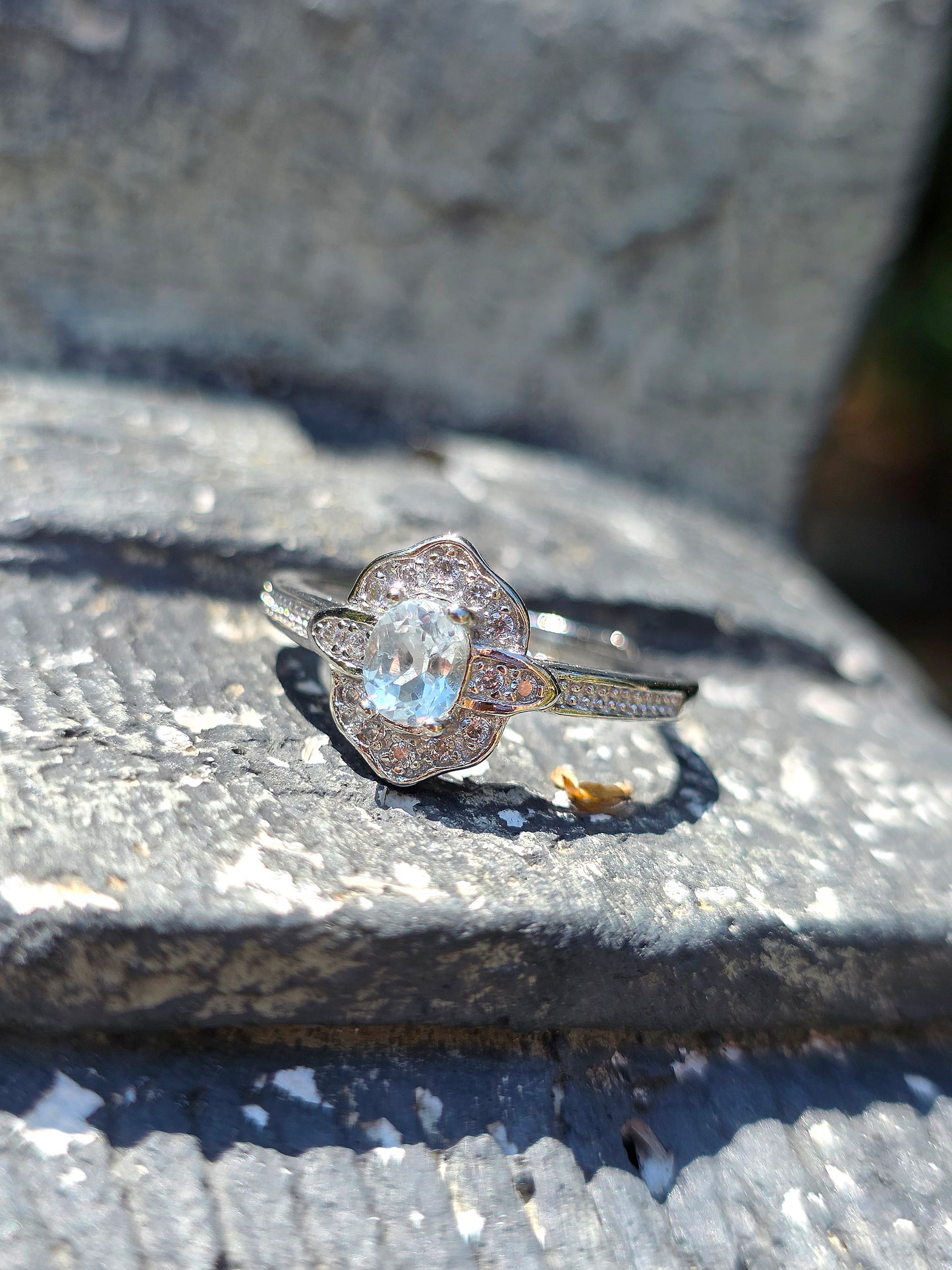 Bague en Topaze bleue plaquée argent 925