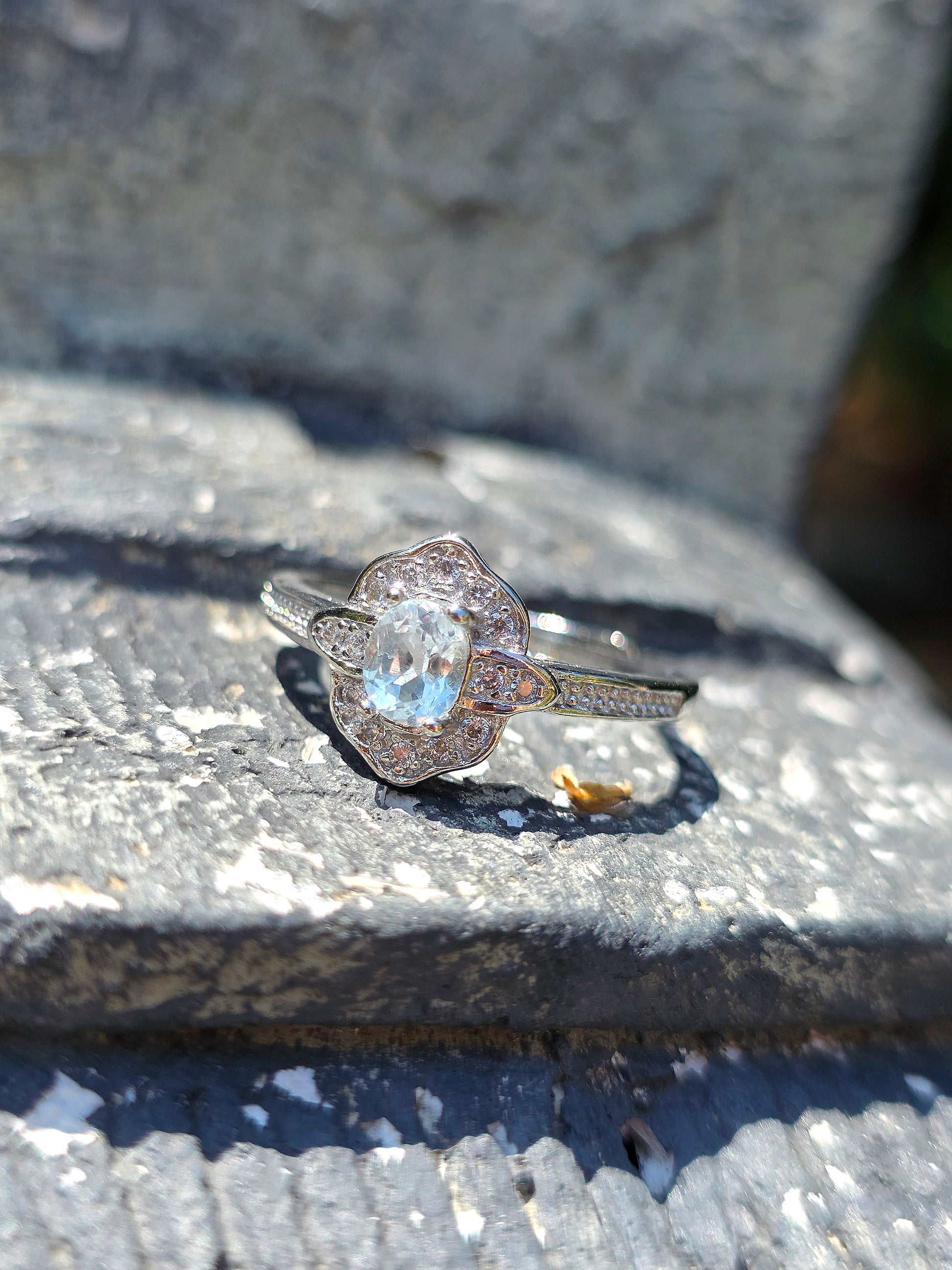 Bague en Topaze bleue plaquée argent 925
