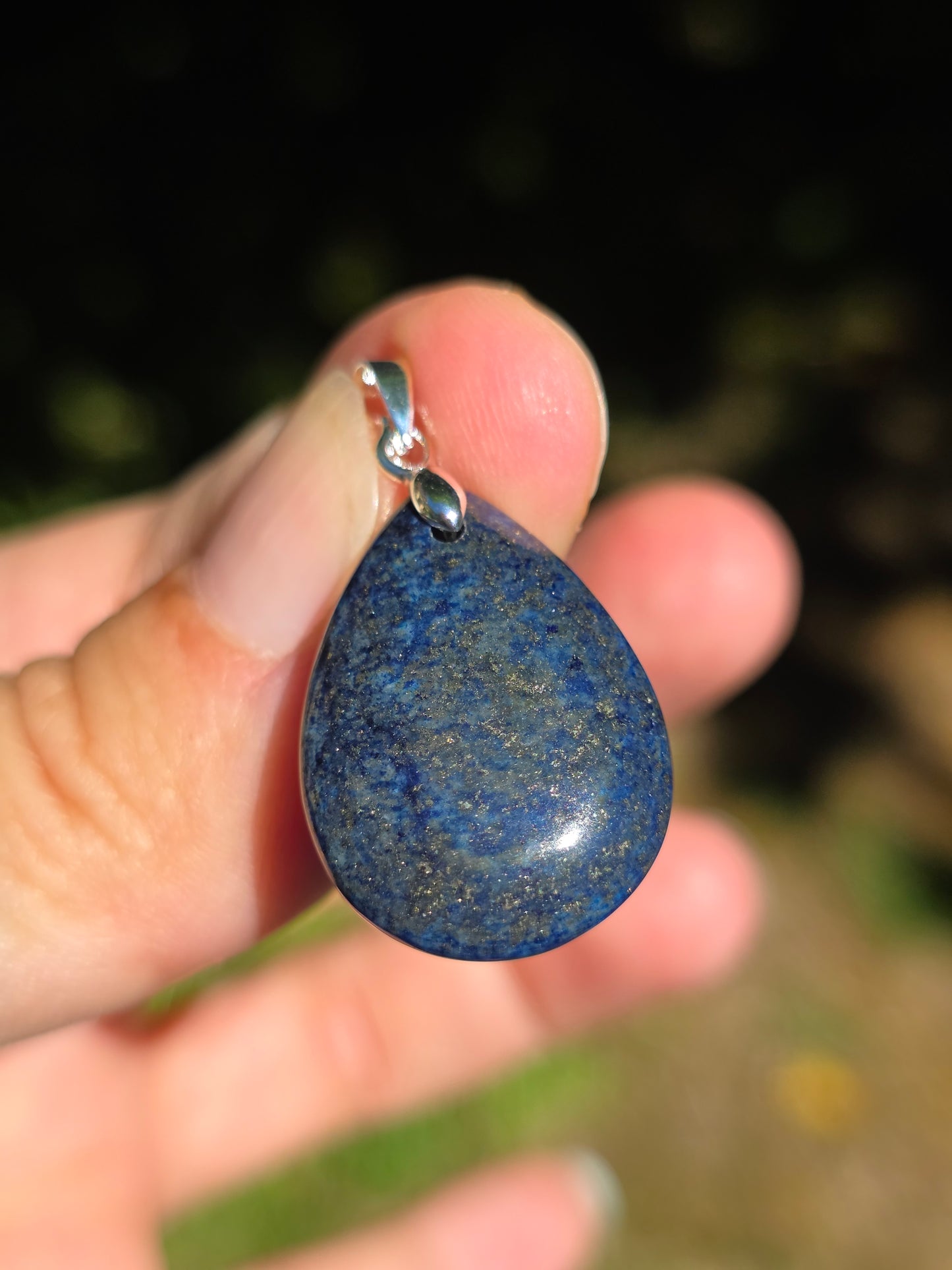 Lapis Lazuli avec inclusions de Pyrite
