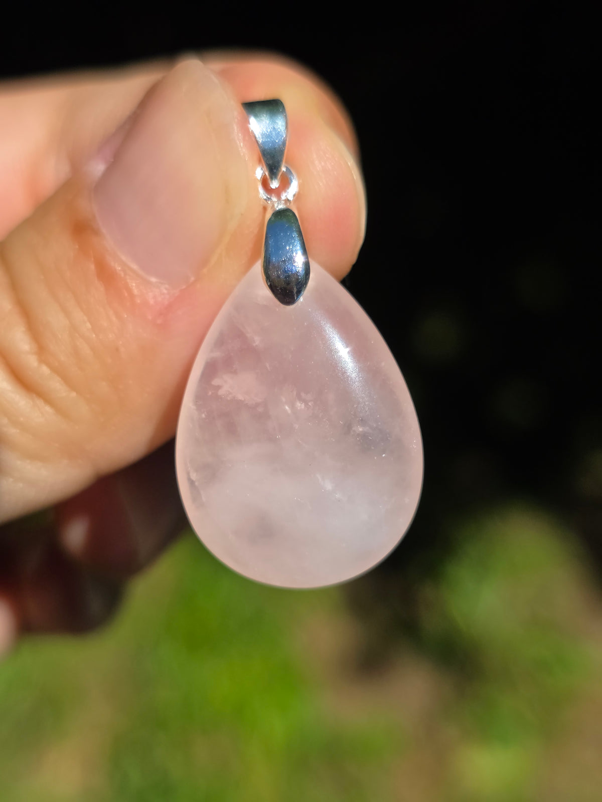 Joli pendentif en Quartz rose