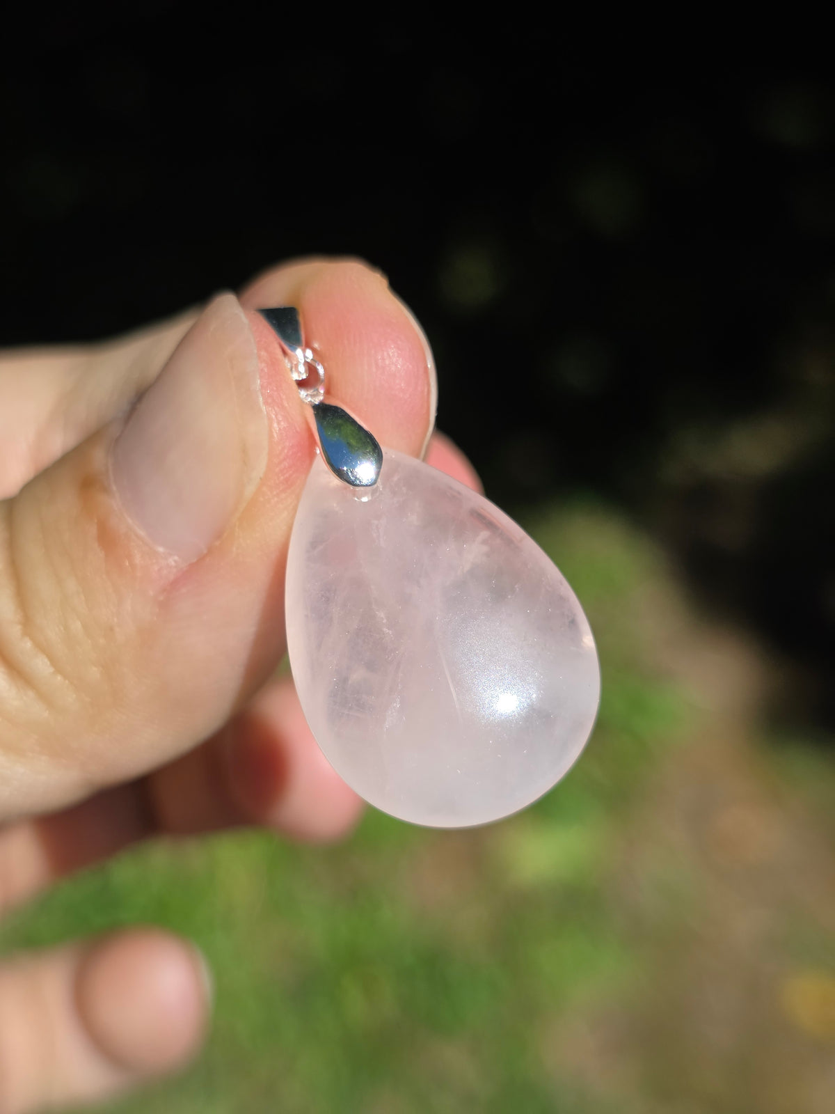 Joli pendentif en Quartz rose du Brésil