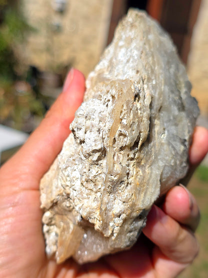 Quartz fumé breton brut du Morbilhan en France