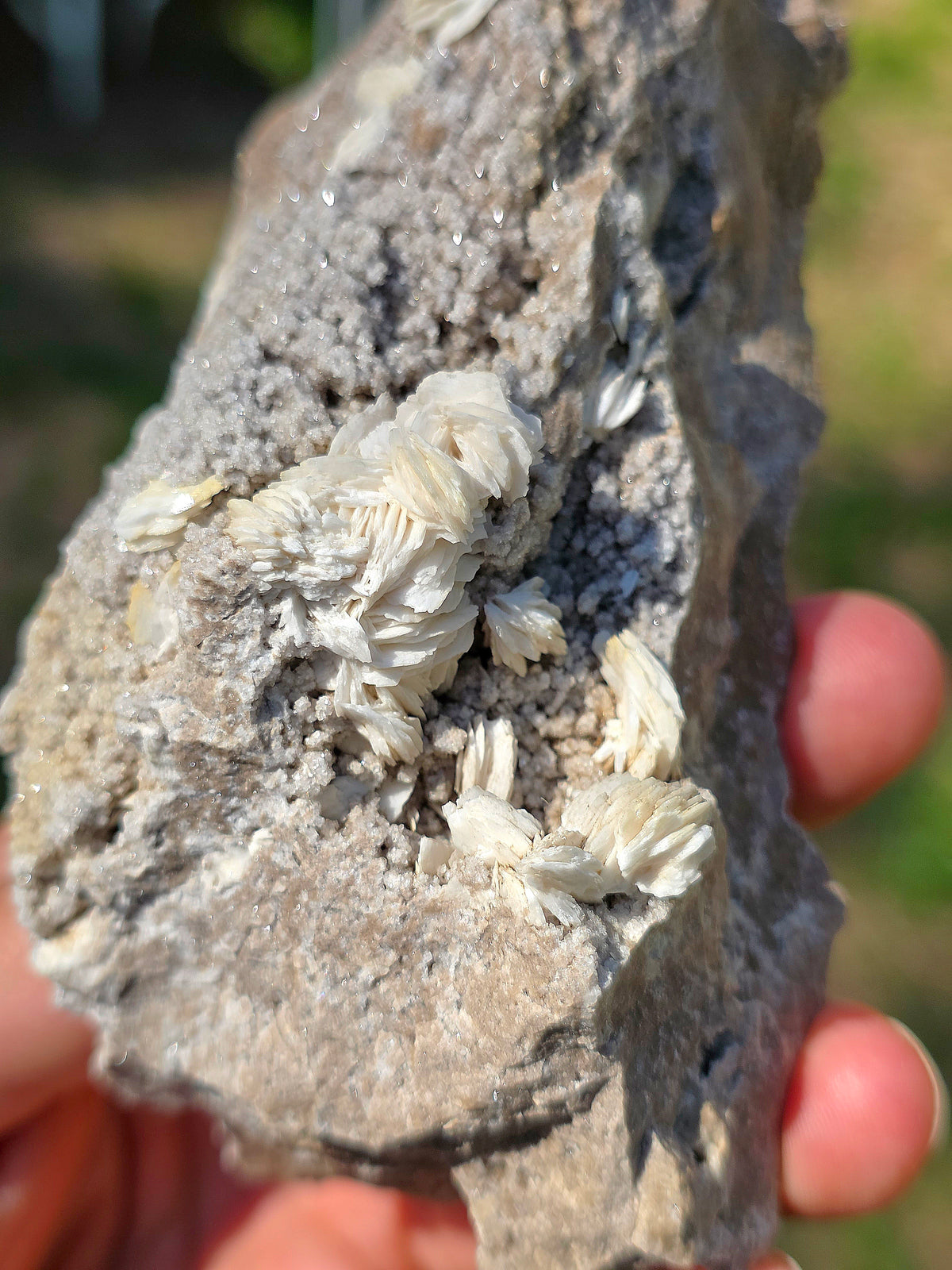 Baryte blanche brute française de l'Ariège en France