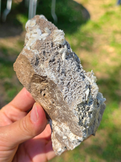 Baryte blanche brute française de l'Ariège en France